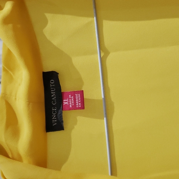 Vince Camuto Yellow Sleeveless Top, XL - Picture 2 of 3